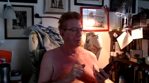 ImYourBitch online show from 09.18.25