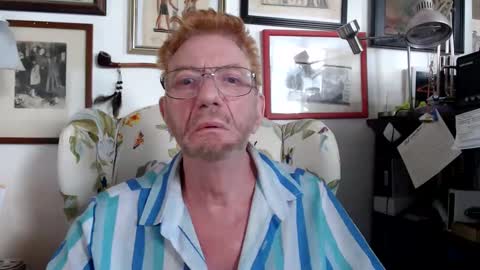 ImYourBitch online show from 09.20.25