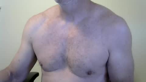Snapshot of i_was_a_shy_dad chatting on 05.17.26 i_was_a_shy_dad online show from 05.17.26