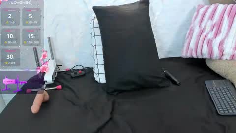 iam_lilo online show from 02.15.25