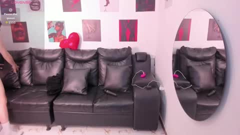 Snapshot of iam_sammy_01 chatting on 10.06.25 Sammy online show from 10.06.25