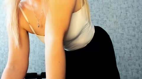 Venus online show from 03.30.26