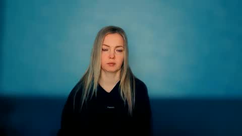 Venus online show from 04.25.26