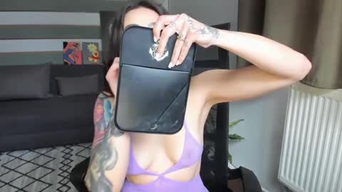 Snapshot of iamababygal chatting on 02.04.25 Baby Gal online show from 02.04.25