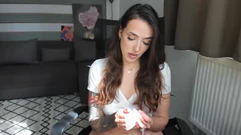 Snapshot of iamababygal chatting on 09.23.25 Baby Gal online show from 09.23.25