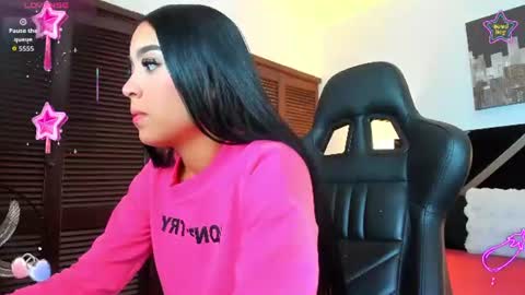Snapshot of iamcharlotte19 chatting on 06.17.26 Charlotte online show from 06.17.26