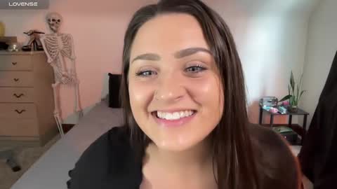 Crystal online show from 01.28.25