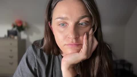 Crystal online show from 10.12.25