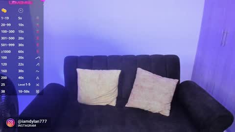 Dylan  independent model  online show from 12.07.24