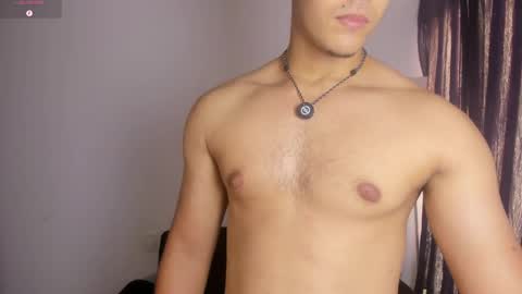 Dylan  independent model  online show from 04.15.26