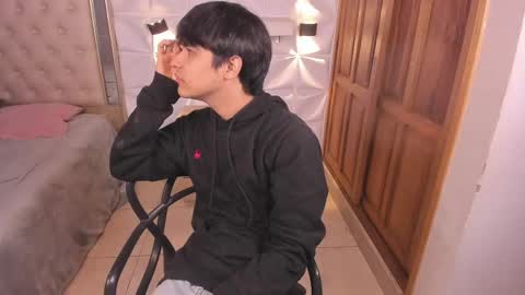 Snapshot of iamjuanjoc chatting on 04.24.26 iamjuanjoc online show from 04.24.26