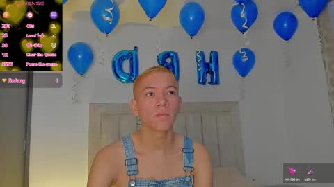 Snapshot of iamjulian_ chatting on 10.13.25 Juliiiiian online show from 10.13.25