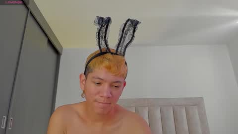 Juliiiiian online show from 11.18.25