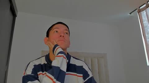 Juliiiiian online show from 03.17.26