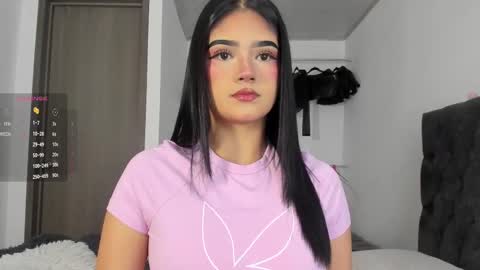    online show from 10.07.25