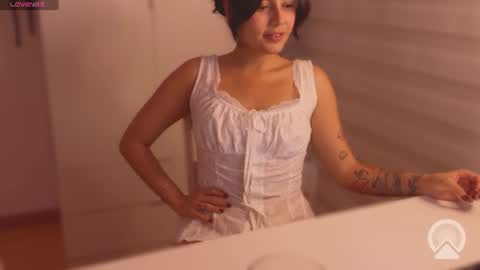 Snapshot of iamjulietaaa chatting on 06.22.26 Julieta online show from 06.22.26