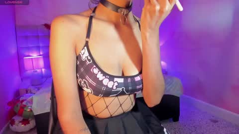 Nayuta online show from 12.26.24