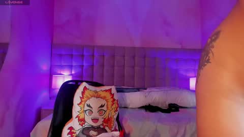 Nayuta online show from 01.15.25