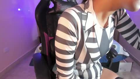 Nayuta online show from 10.03.25