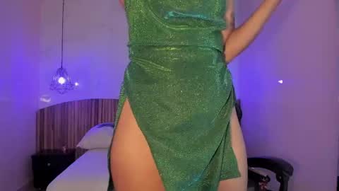 Nayuta online show from 04.21.26