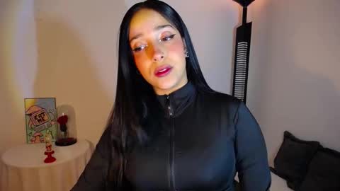 Camila online show from 11.11.25