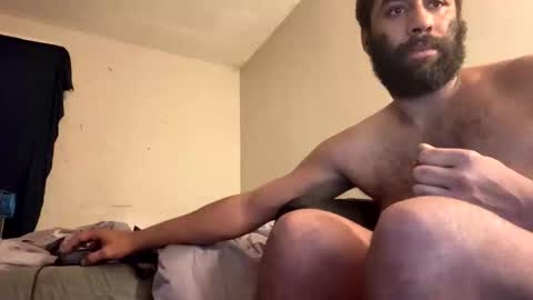 iamtheone403 online show from 10.25.25