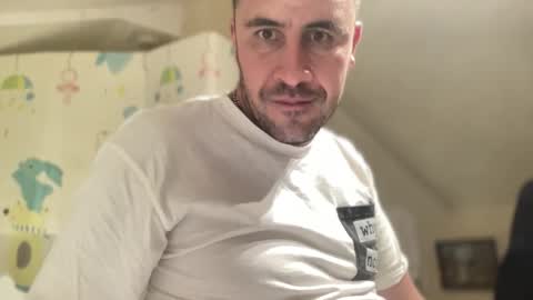 iamtheparty200 online show from 10.29.25