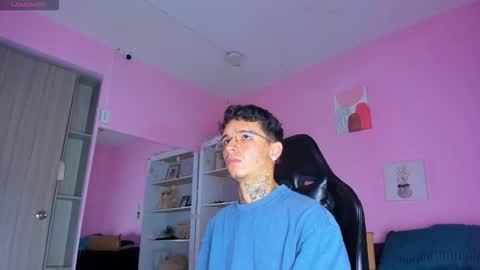 IAN CASTILLO online show from 10.10.25