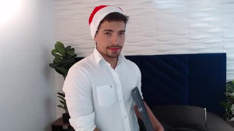 Ian Davis online show from 12.07.24