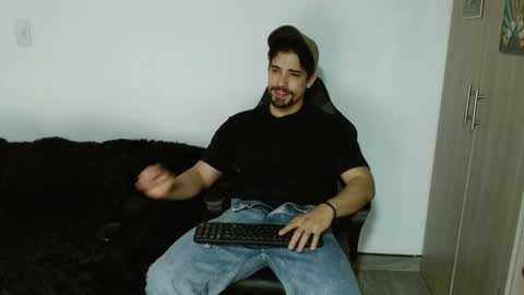 Ian Davis online show from 11.03.25