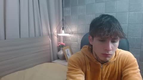 ian online show from 09.11.25