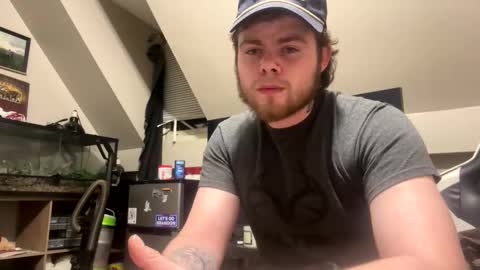 Snapshot of ianrobbins6 chatting on 02.18.26 ianrobbins6 online show from 02.18.26