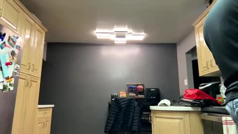 icanmakeyousquirt69 online show from 03.28.26