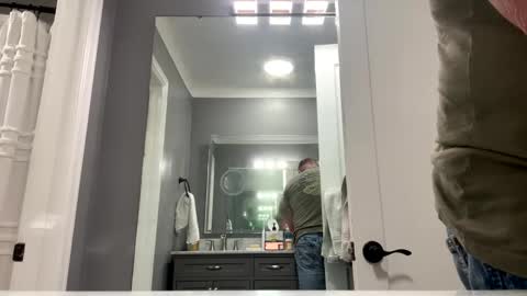 icanmakeyousquirt69 online show from 03.31.26