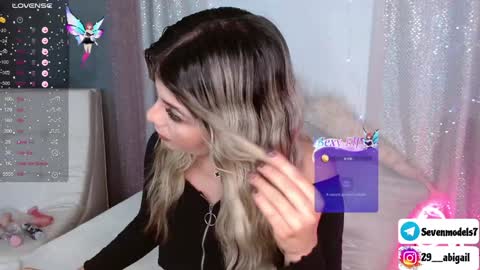 ice_y_abigail online show from 12.06.24