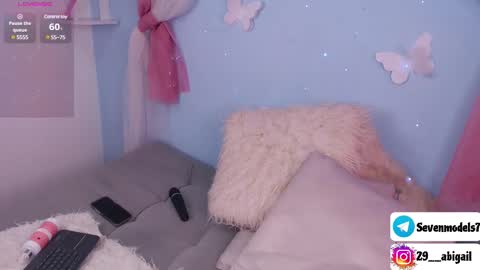 ice_y_abigail online show from 02.25.25