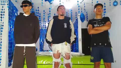 THOMAS AND DAMIAND online show from 02.01.25