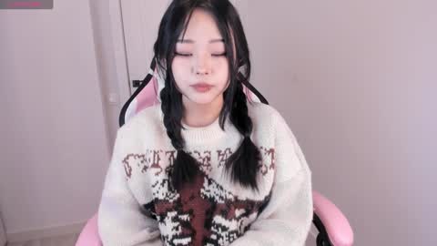 Snapshot of ichigo_o chatting on 12.11.24 Hitomi online show from 12.11.24