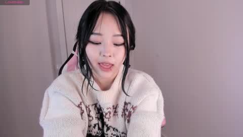 Snapshot of ichigo_o chatting on 12.11.24 Hitomi online show from 12.11.24