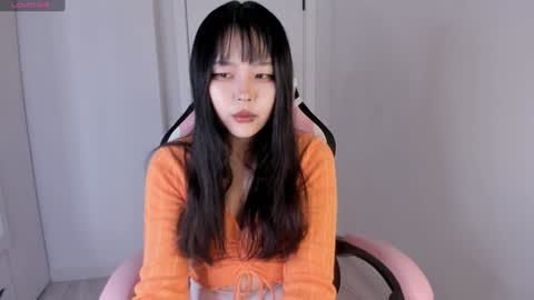Snapshot of ichigo_o chatting on 01.25.25 Hitomi online show from 01.25.25