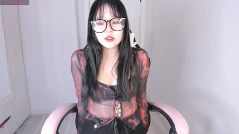Snapshot of ichigo_o chatting on 02.02.25 Hitomi online show from 02.02.25