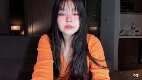 Snapshot of ichigo_o chatting on 03.10.25 Hitomi online show from 03.10.25