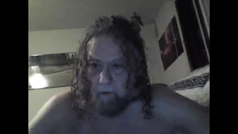 icu2try2xs2 online show from 02.25.25