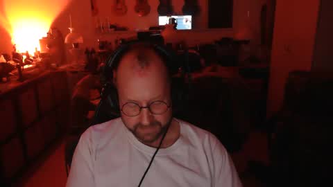 icum4ladies2021 online show from 12.04.25