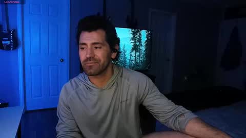 Snapshot of icy_ivy chatting on 09.18.25 Ivan online show from 09.18.25