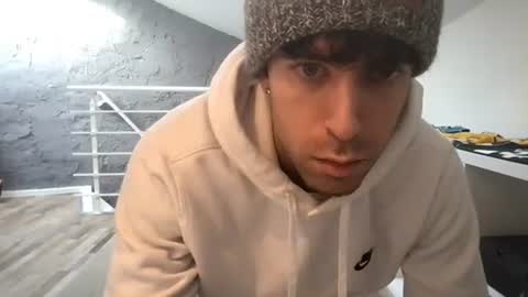 Snapshot of icyninesix chatting on 12.17.24 icyninesix online show from 12.17.24