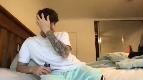 Snapshot of icyninesix chatting on 02.21.25 icyninesix online show from 02.21.25