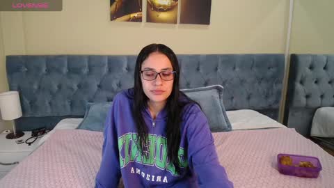 Icy online show from 12.20.24