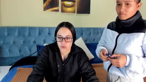 Icy online show from 03.12.25