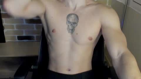 Snapshot of idkiww chatting on 01.18.26 yo online show from 01.18.26